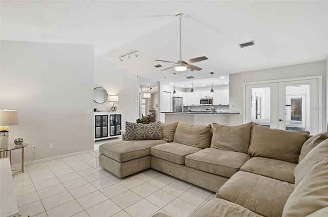610 WOODVIEW WAY, Bradenton, FL 34212