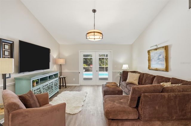610 WOODVIEW WAY, Bradenton, FL 34212