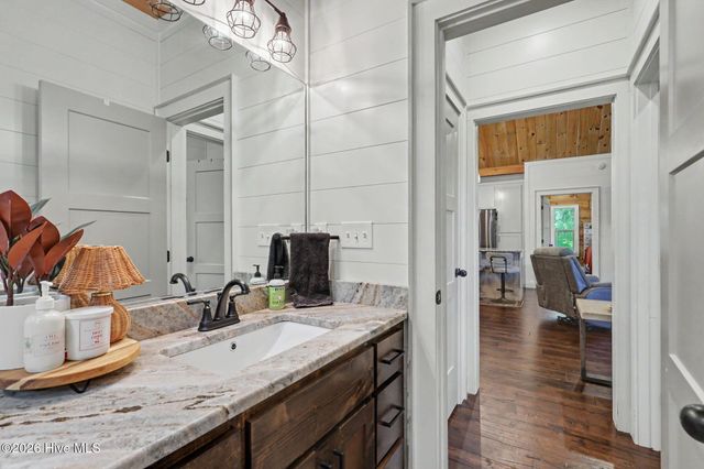 240 Pink Pig Lane, Cherry Log, GA 30522