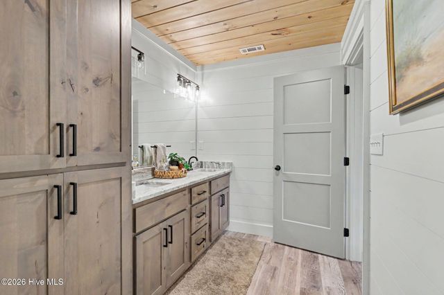 240 Pink Pig Lane, Cherry Log, GA 30522