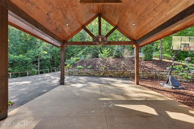 240 Pink Pig Lane, Cherry Log, GA 30522