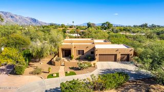 6758 N Corte Calabaza, Tucson, AZ 85704