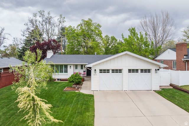 1971 E TERRA LINDA DR, Holladay, UT 84124