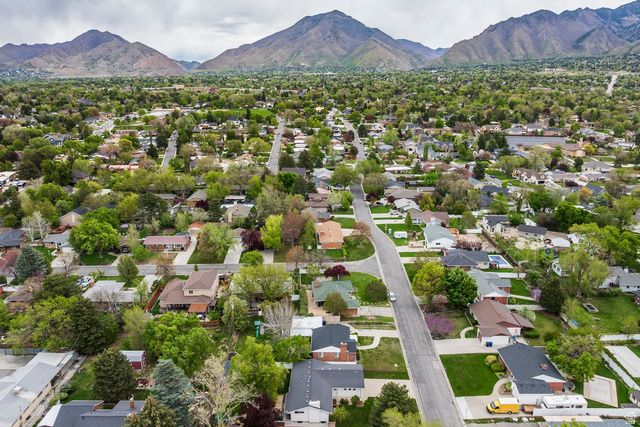 1971 E TERRA LINDA DR, Holladay, UT 84124