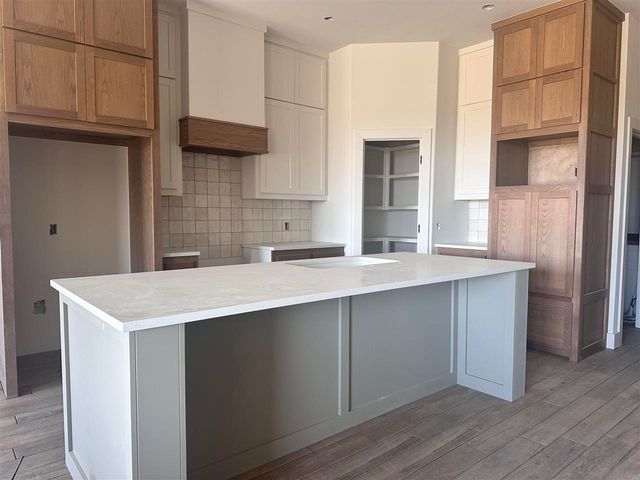 5867 Tadpole Dr, Elgin, OK 73538