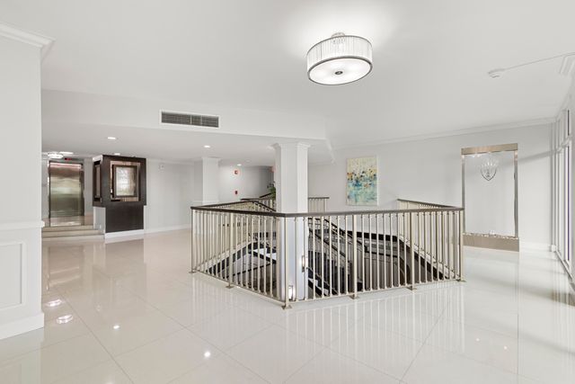 333 NE 21ST Avenue 1118, Deerfield Beach, FL 33441