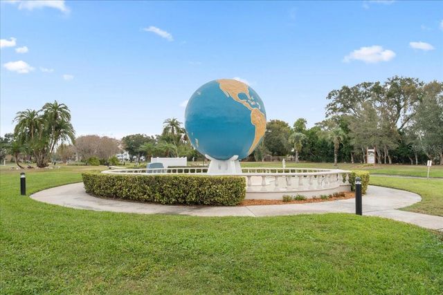 2457 ECUADORIAN WAY 27, Clearwater, FL 33763