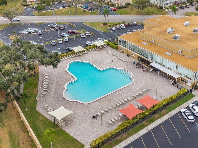 2457 ECUADORIAN WAY 27, Clearwater, FL 33763