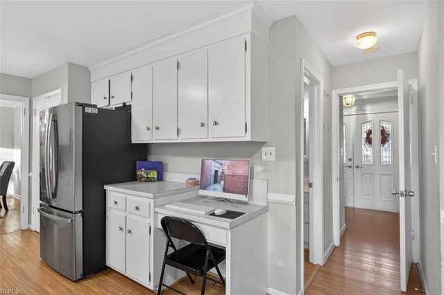 321 Beauregard Hts HTS, Hampton, VA 23669