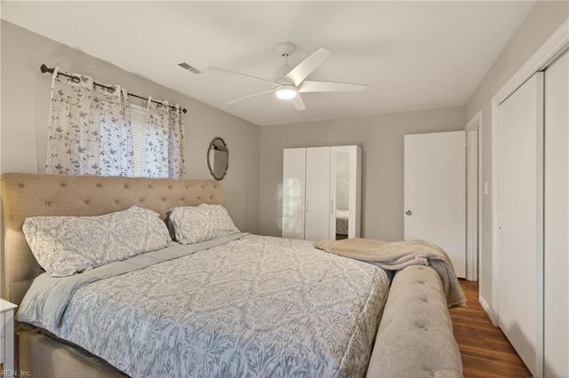 321 Beauregard Hts HTS, Hampton, VA 23669