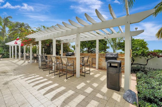 1 N Ocean Boulevard 607, Pompano Beach, FL 33062