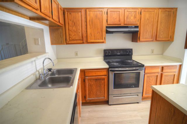 10500 Lake June Road B07, Dallas, TX 75217