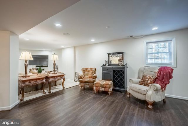 6610 WEATHEFORD CT, Mclean, VA 22101