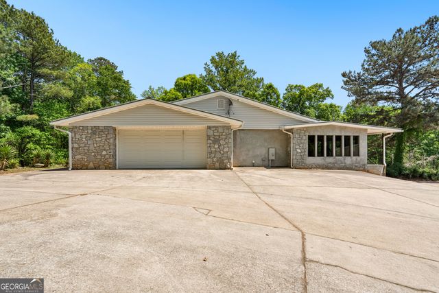 9530 Cedar Grove Road, Fairburn, GA 30213