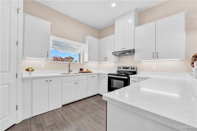 1209 E Agusta Avenue, Mcallen, TX 78503