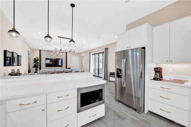 1209 E Agusta Avenue, Mcallen, TX 78503