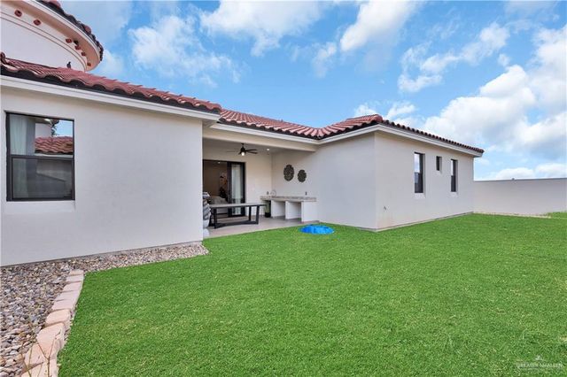 1209 E Agusta Avenue, Mcallen, TX 78503