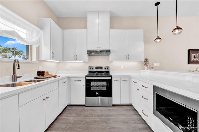 1209 E Agusta Avenue, Mcallen, TX 78503