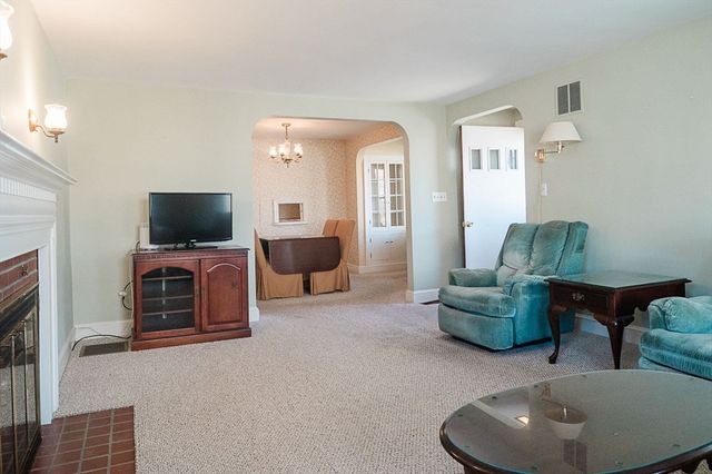 7 Park St., Hamilton, MA 01982