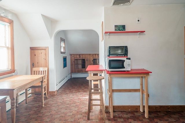 7 Park St., Hamilton, MA 01982