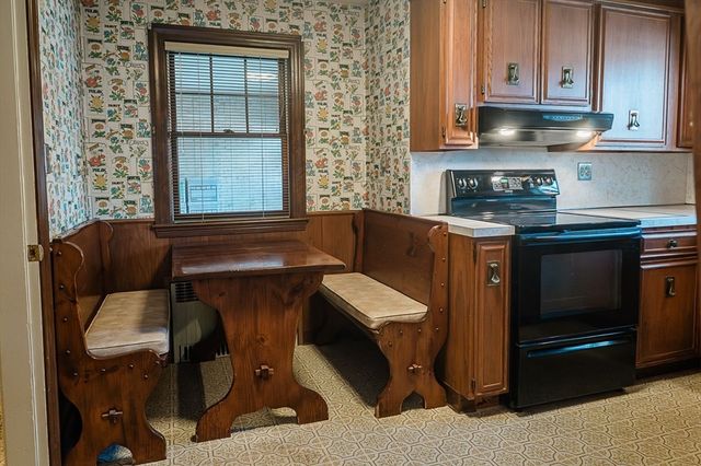 7 Park St., Hamilton, MA 01982