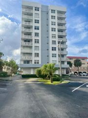 3113 S Ocean Dr 701, Hallandale Beach, FL 33009