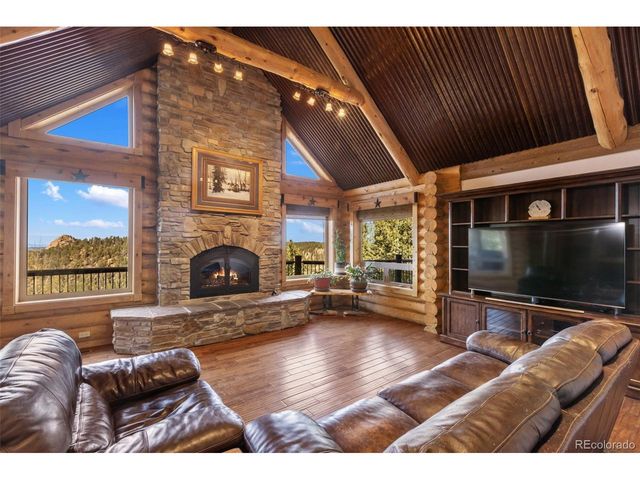111 Blue Spruce Rd, Divide, CO 80814
