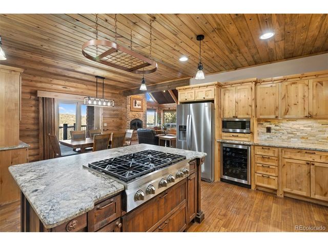 111 Blue Spruce Rd, Divide, CO 80814