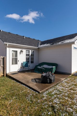 3273 Sandersville Road, Lexington, KY 40511