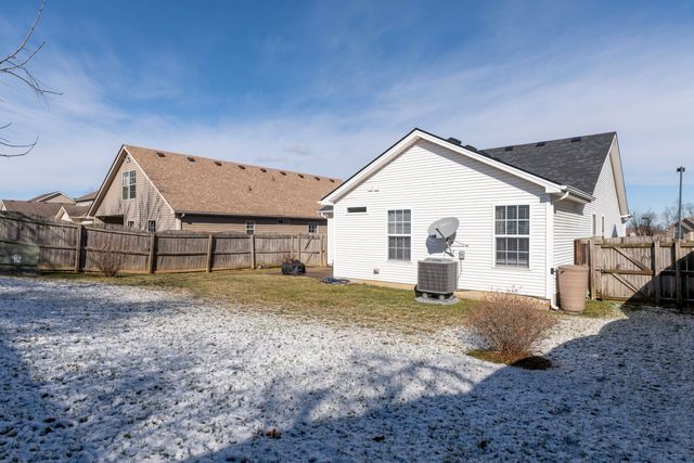 3273 Sandersville Road, Lexington, KY 40511