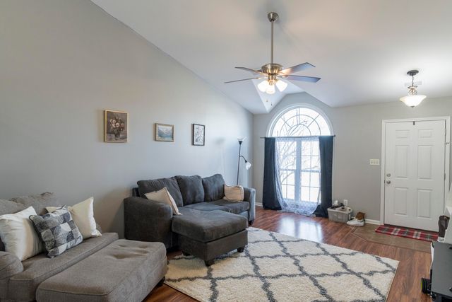 3273 Sandersville Road, Lexington, KY 40511