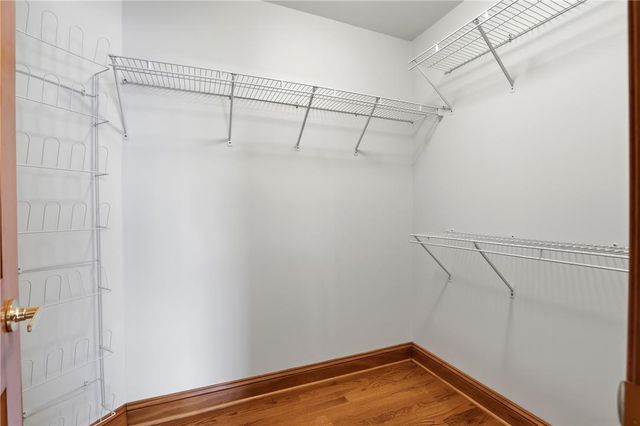 608 Washington XING, Smithfield Twp, PA 18301