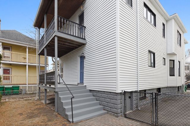 44-46 Pinkham Rd 1, Medford, MA 02155