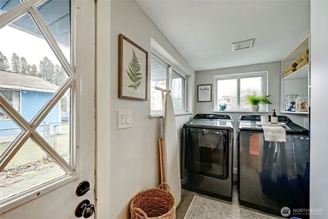 1513 NE Echo Drive, Bremerton, WA 98311