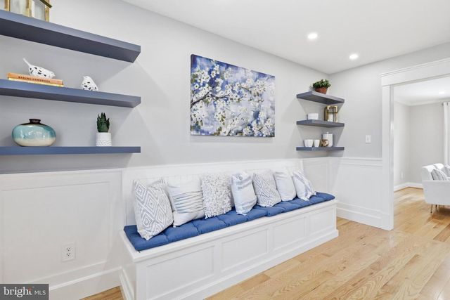 202 GLEN AVE SW, Vienna, VA 22180