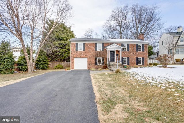 202 GLEN AVE SW, Vienna, VA 22180