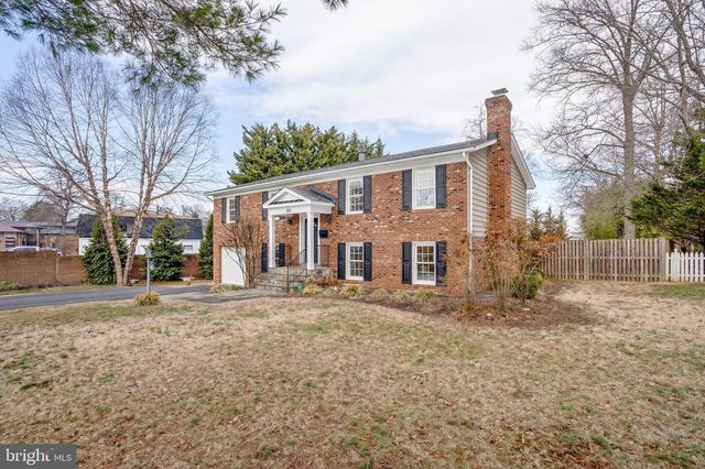 202 GLEN AVE SW, Vienna, VA 22180