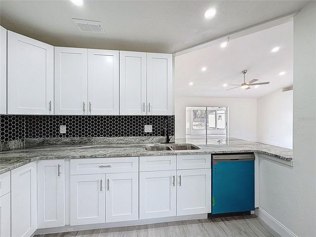 5730 SOUTHWIND DRIVE, Mulberry, FL 33860