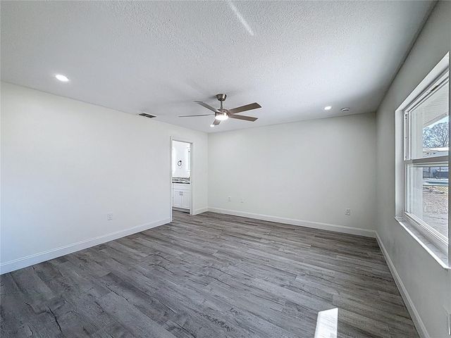 5730 SOUTHWIND DRIVE, Mulberry, FL 33860