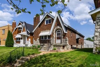 3908 Gustine Avenue, St Louis, MO 63116