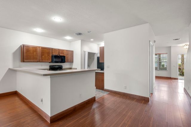 2545 Creekside Drive, Fort Pierce, FL 34981