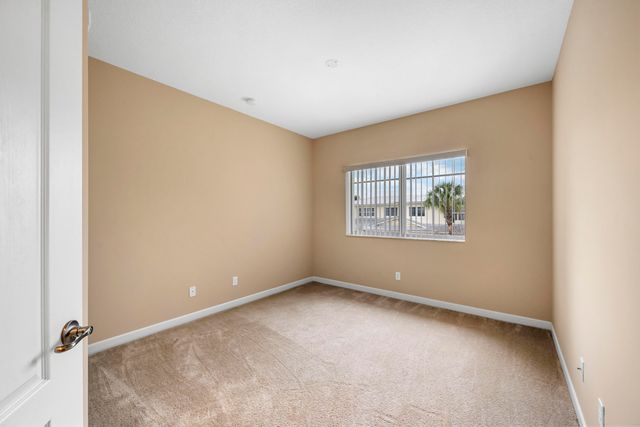 2545 Creekside Drive, Fort Pierce, FL 34981