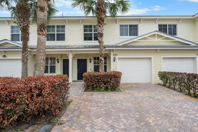 2545 Creekside Drive, Fort Pierce, FL 34981