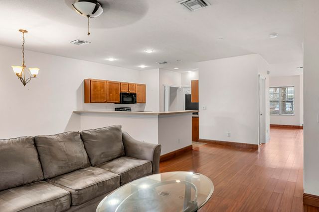 2545 Creekside Drive, Fort Pierce, FL 34981