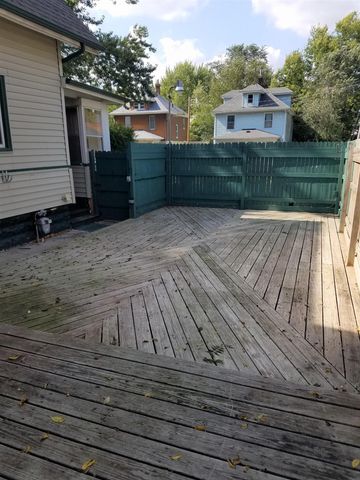 807 W Mullan, Waterloo, IA 50701