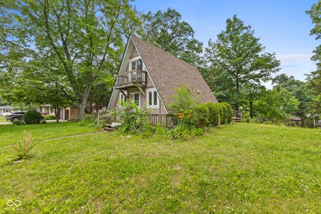 5801 Paradise Drive, Martinsville, IN 46151