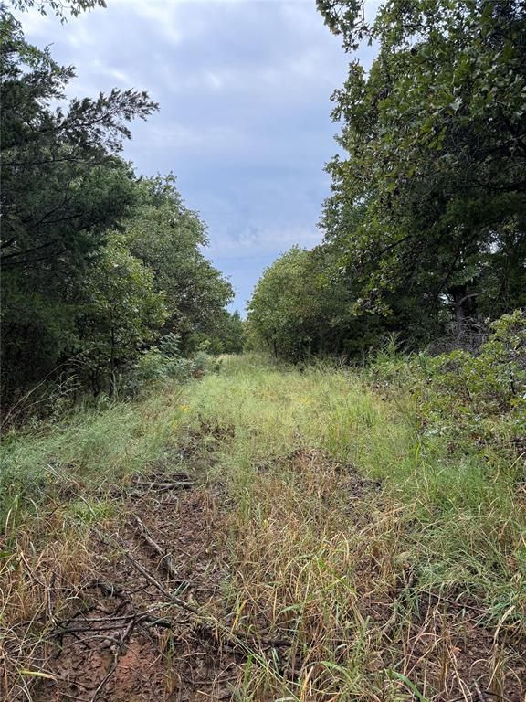 Image 3 of property listing at 850 E 850 Road, Chandler, OK 74834
