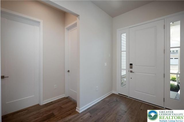 6847 Sycamore Drive, East Allen Twp, PA 18014