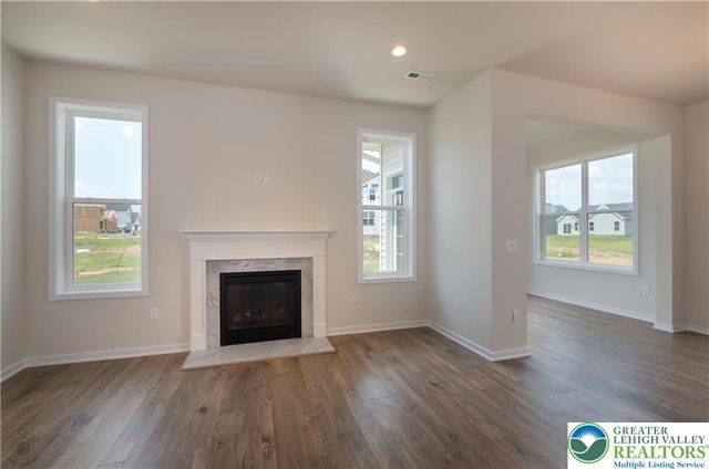 6847 Sycamore Drive, East Allen Twp, PA 18014