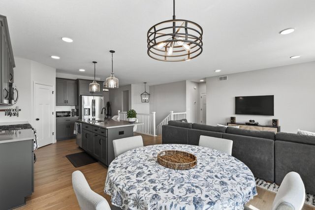 17842 Graphite Lane, Lakeville, MN 55044